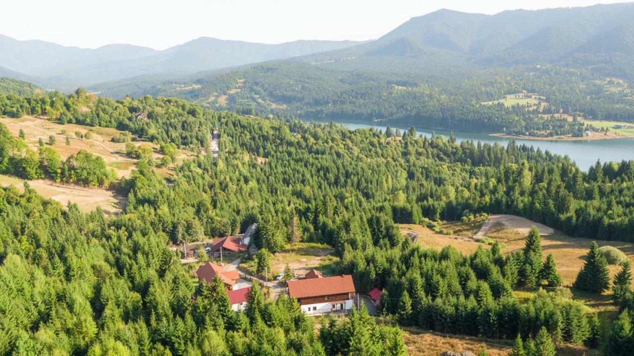Pensiunea Ily Colibiţa Buitenkant foto
